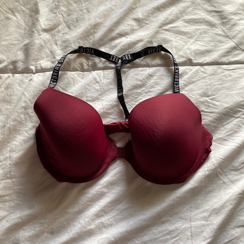VS PINK Martin racer back bra. Lightly lined no padding. Size 34D